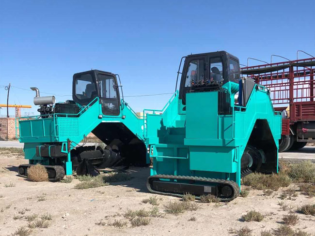 牛糞發(fā)酵翻堆機設(shè)備