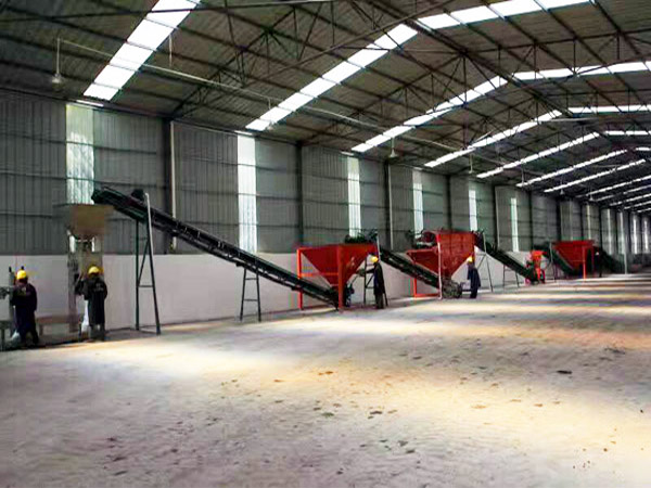 一套小型有機肥加工設(shè)備多少錢？