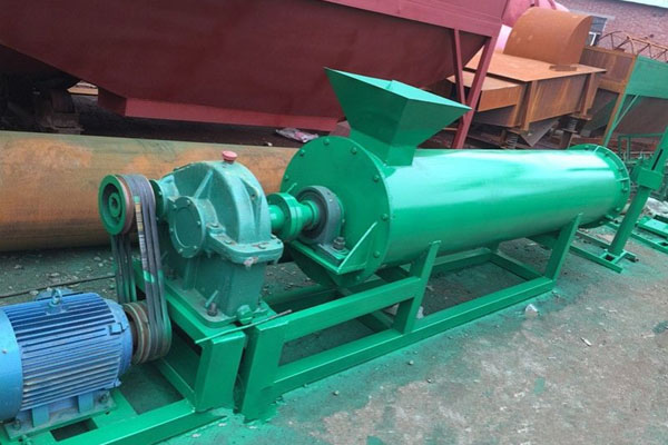 如何維護(hù)使用中的有機(jī)肥造粒設(shè)備