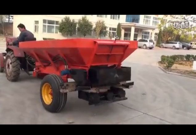 自動撒肥機效果驚人_有機肥設備視頻