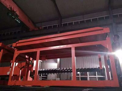 江西發(fā)貨現(xiàn)場(chǎng)_成套有機(jī)肥生產(chǎn)線圖3