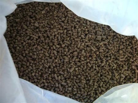 雞糞有機(jī)肥多少錢一噸？