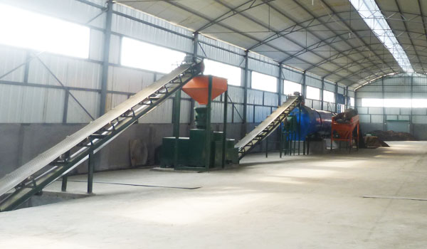 年產(chǎn)量5000噸豬糞有機(jī)肥生產(chǎn)線設(shè)備多少錢(qián)？