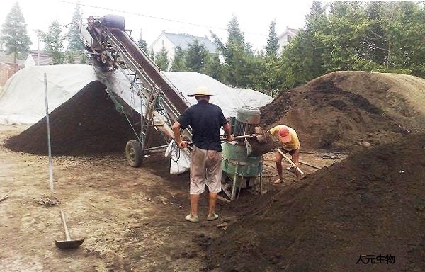 施用傳統(tǒng)有機肥和生物有機肥哪個好？