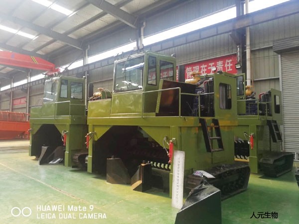 有機(jī)肥發(fā)酵翻堆機(jī)、翻耙機(jī)設(shè)備怎么樣？好用嗎？