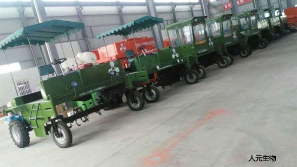 自走式翻堆機(jī)原理特點與工作環(huán)境要求