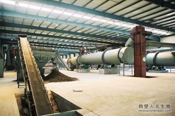 豬糞有機(jī)肥生產(chǎn)線(xiàn)豬糞發(fā)酵應(yīng)注意的細(xì)節(jié)